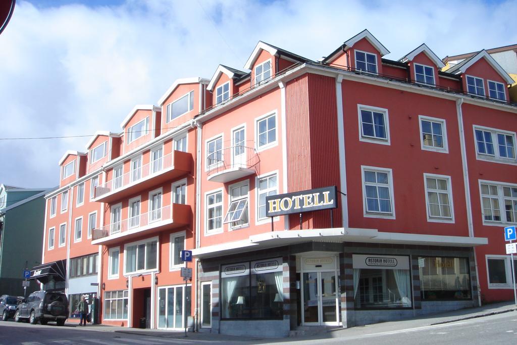 Astoria Hotel Kristiansund Exteriör bild
